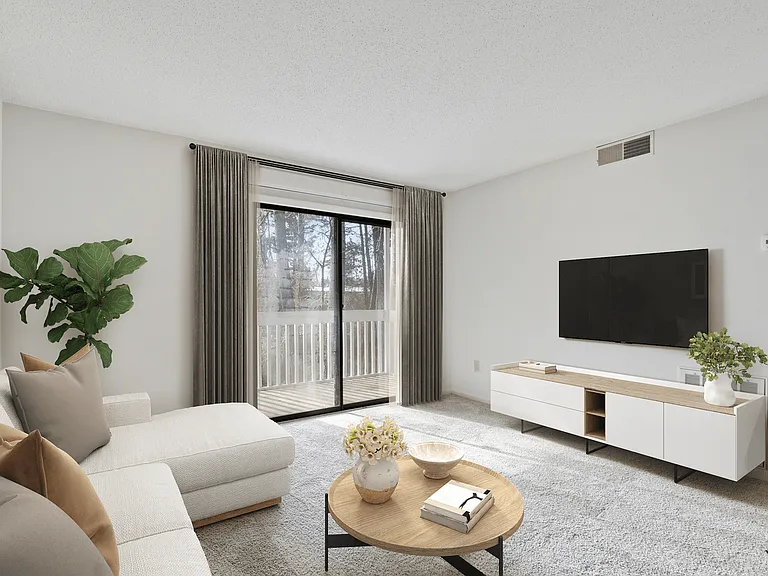 Eastchester Ridge Apartments — Photo 19