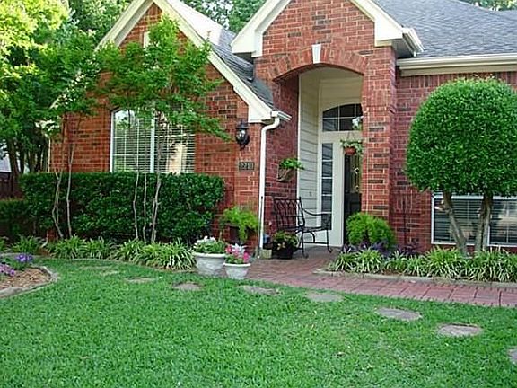 2nd image of 2210 Green Hill Dr
