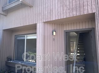 129 Jupiter St APT D, Encinitas, CA 92024