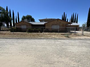 42705 8th St E, Lancaster, CA 93535
