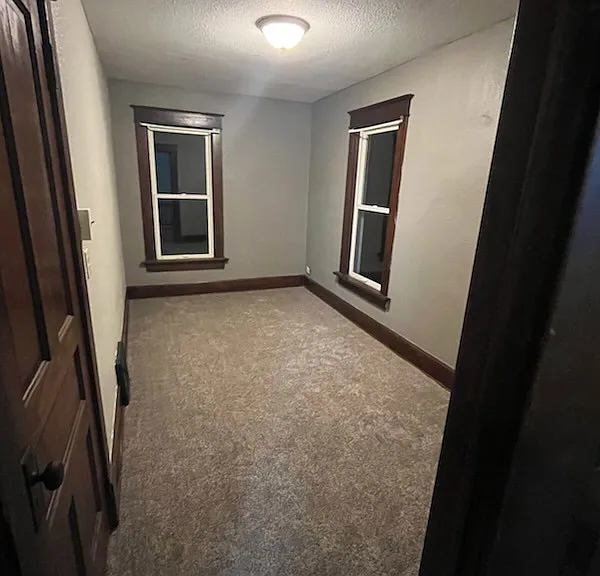 447 Dayton St #RIGHT 447 — Photo 6