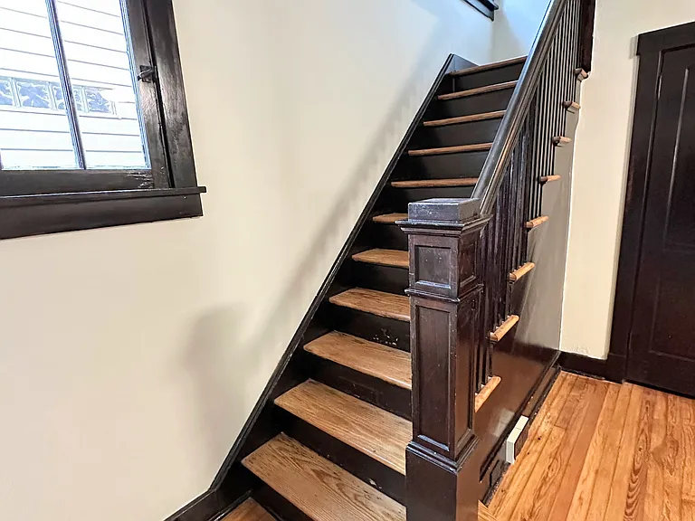 7104 Schoyer Ave — Photo 13