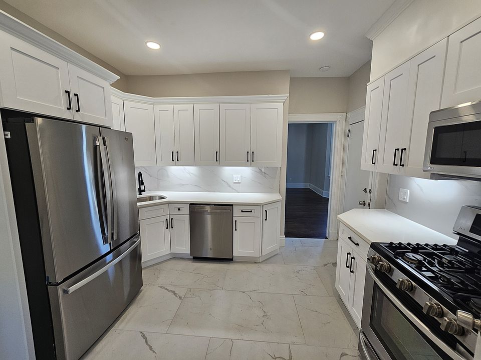 1st image of 76 Marcy Ave APT 1