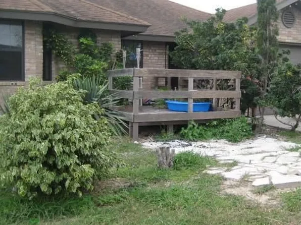 6721 Atascosa Dr, Brownsville, TX 78526