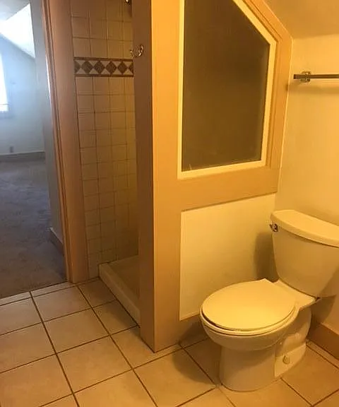 6420 Colby St — Photo 11