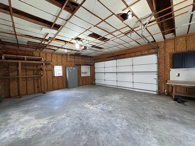 405 Cedar St NW — Photo 24