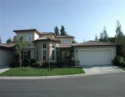 3421 Swallows Nest Ln photo 1