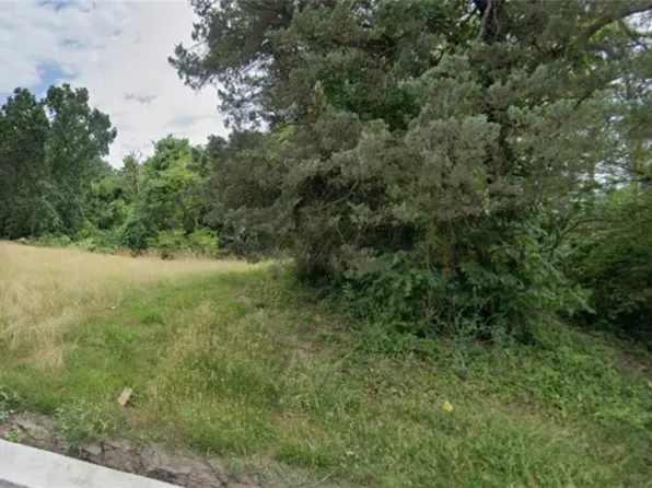 1741 Greeley Ave, Kansas City, KS 66104