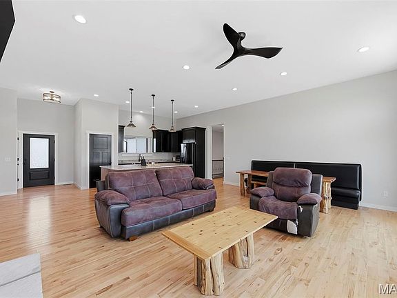 5th image of 120 White Wildlife Rd