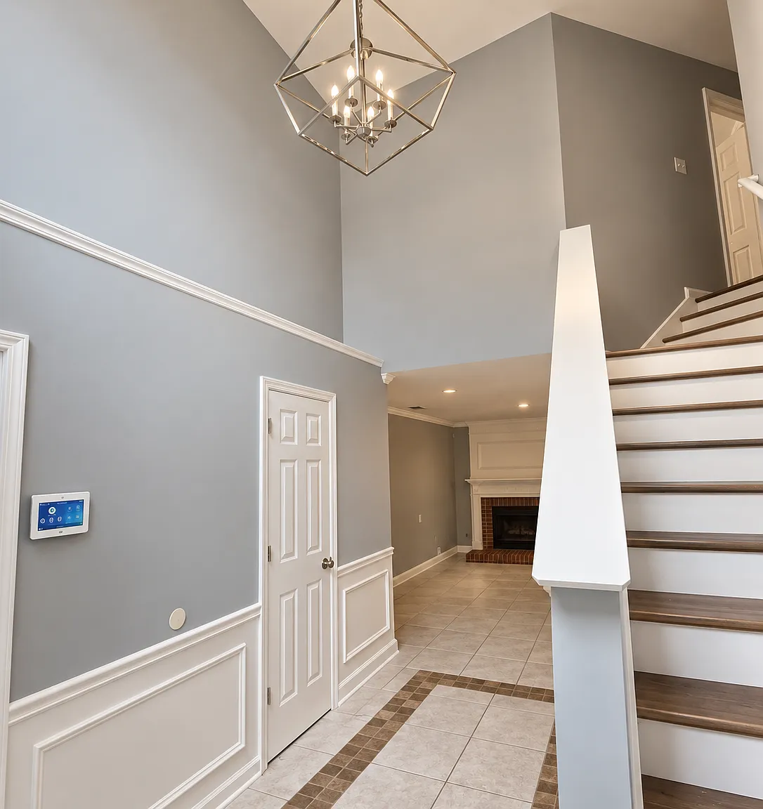 3 bed, 2.5 bath, 1812 sqft, $2,925 — Photo 2