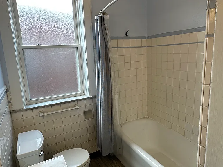 7120 Forsyth Blvd #2F — Photo 31