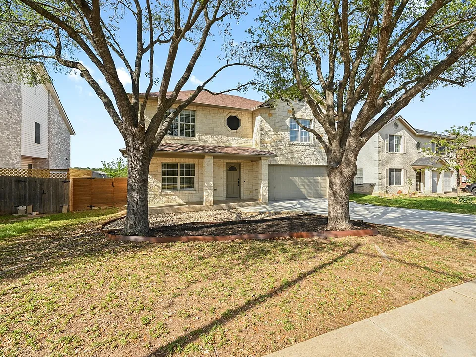 2412 Regal Park Ln