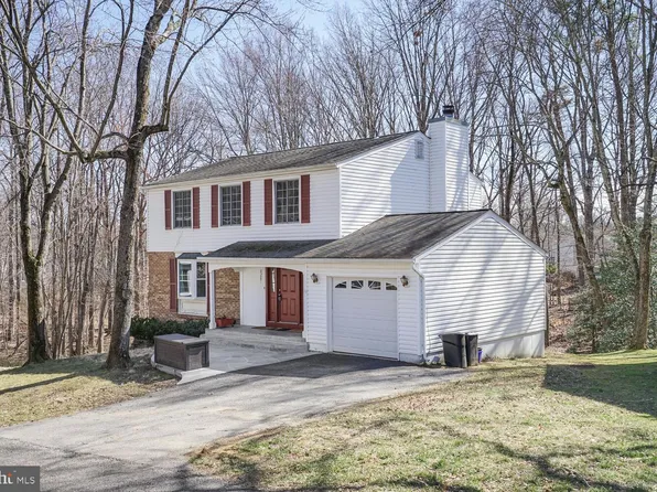 8287 Morning Dew Ct, Springfield, VA 22153