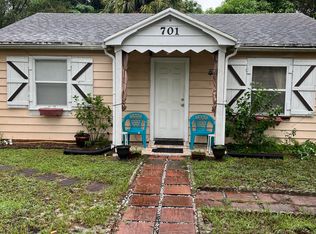 701 S 17th St, Fort Pierce, FL 34950
