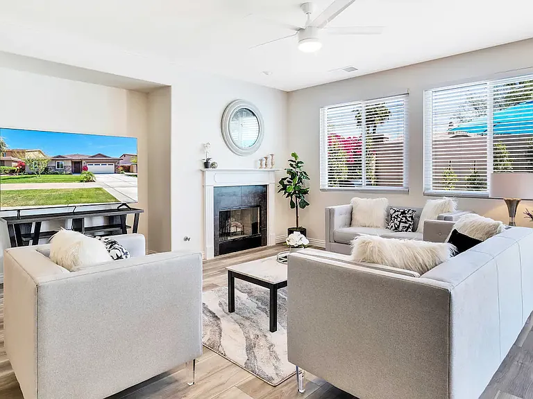 43784 Riunione Pl — Photo 3