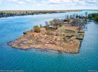 307 Kama Ct, Algonac, MI 48001