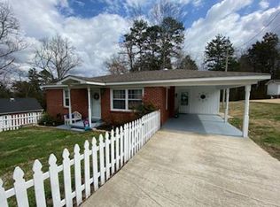 225 McWilliams St, Waynesboro, TN 38485