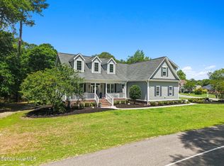 927 Green Pointe Drive, Sunset Beach, NC 28468