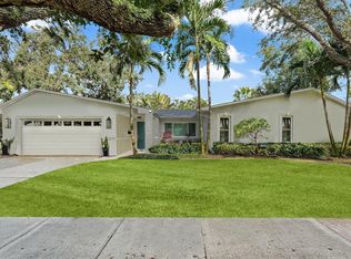 283 Belleair Dr NE, Saint Petersburg, FL 33704