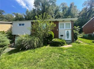 306 Walpole Dr, Pittsburgh, PA