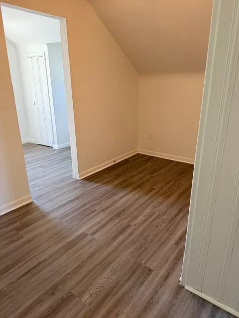 4 bed, 1215 sqft, $1,600 — Photo 3