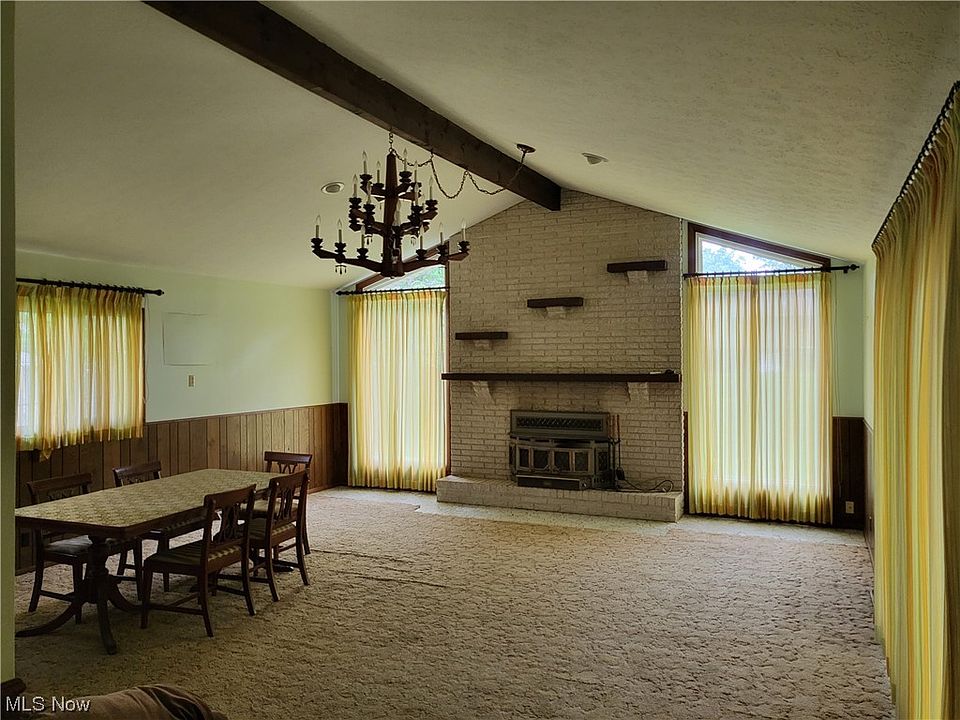 6830 Big Creek Pkwy, Middleburg Heights, OH 44130 Zillow