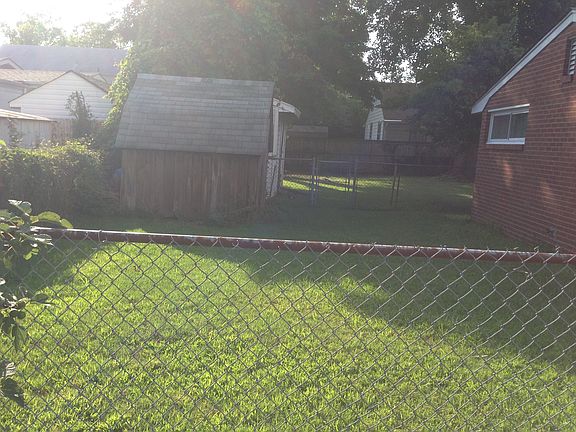 2nd image of 153 Dupre Ave