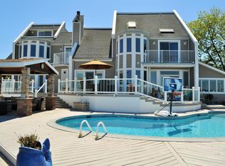 21 Shorecrest Dr, Toms River, NJ 08753