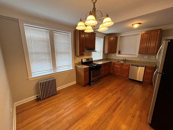 4th image of 4450 W Gunnison St APT 3D