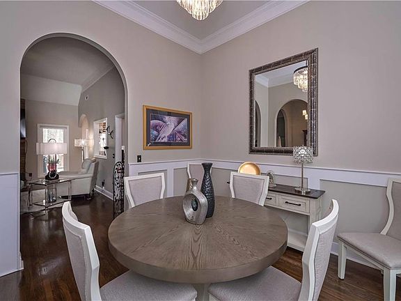 3rd image of 5364 Britton Dr