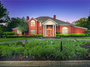 2356 N Primrose Ln, Fayetteville, AR 72703