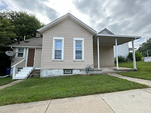 2200 Wayne Ave Photo 1