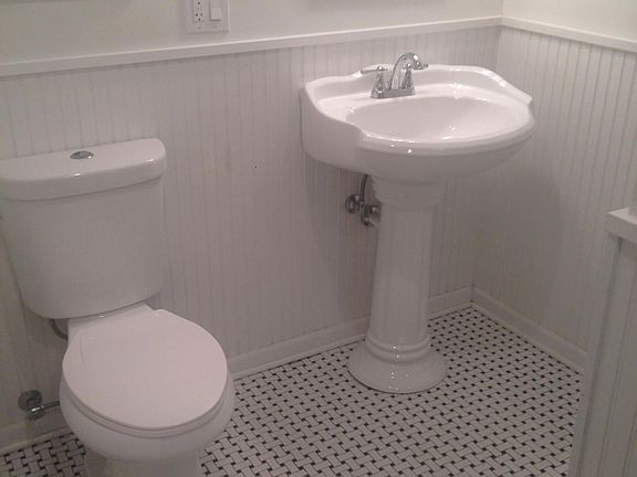 3rd image of 5101 N Lowell Ave #G