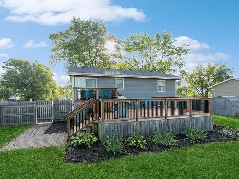 1021 Aspen Dr — Photo 20