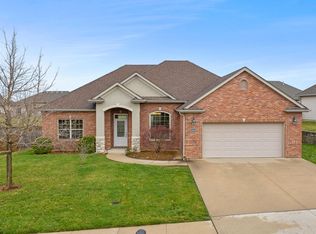 3203 Crabapple Ln, Columbia, MO 65203