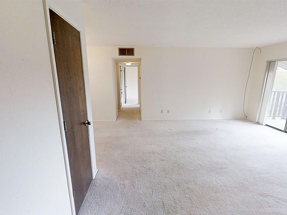 3rd image of 3055 Trinity Dr APT 625
