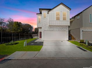 8851 OAKLAND RD #24, San Antonio, TX 78240