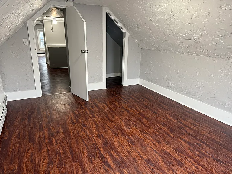446 Main St #2R — Photo 9