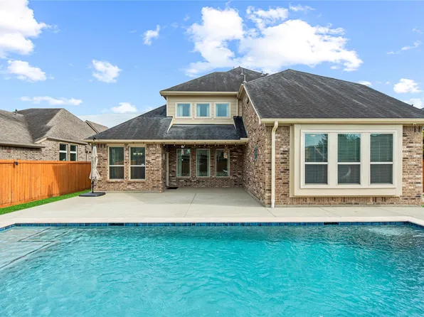 934 Windy Garden Way, Richmond, TX 77406