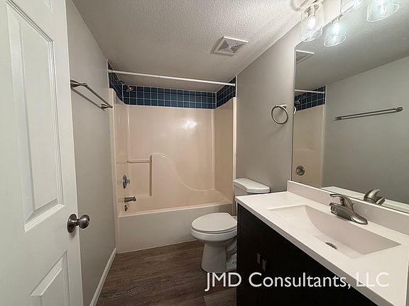 En suite bathroom