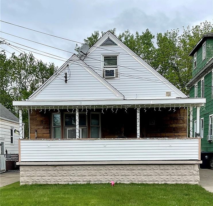1st image of 42 Parkview Ave
