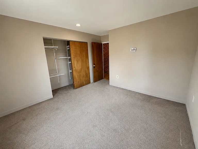 87 Gainsborough St — Photo 9