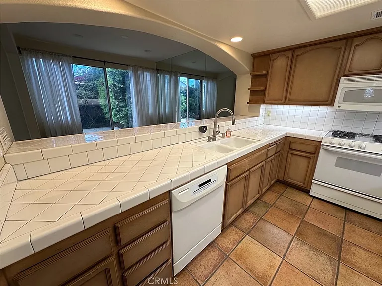 2684 Pala Mesa Ct — Photo 13