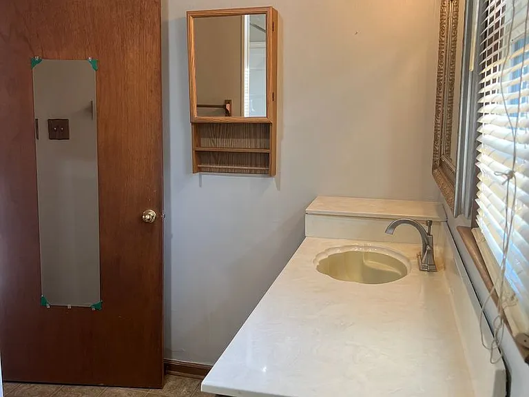 306 Walnut St — Photo 15