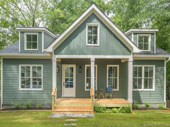 2760 Fraser St SE, Smyrna, GA 30080