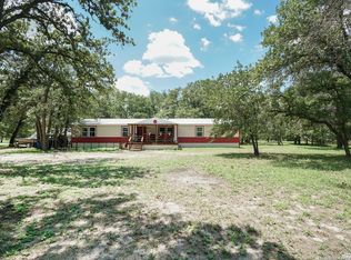 164 Oak View Dr, La Vernia, TX 78121