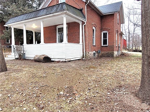 2nd image of 306 Oak Street