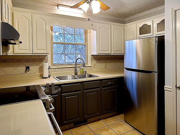 2nd image of 7311 Dogwood Dr
