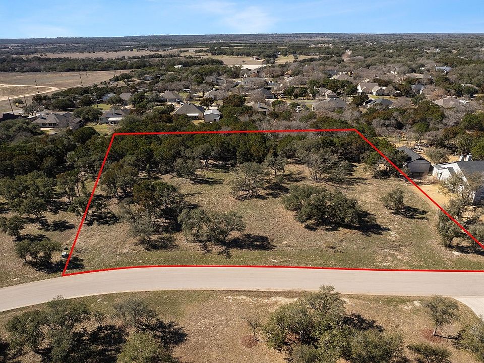 1st image of 233 Oak Hill Dr