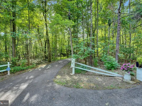 310 Faust North Rd, Bethel, PA 19507